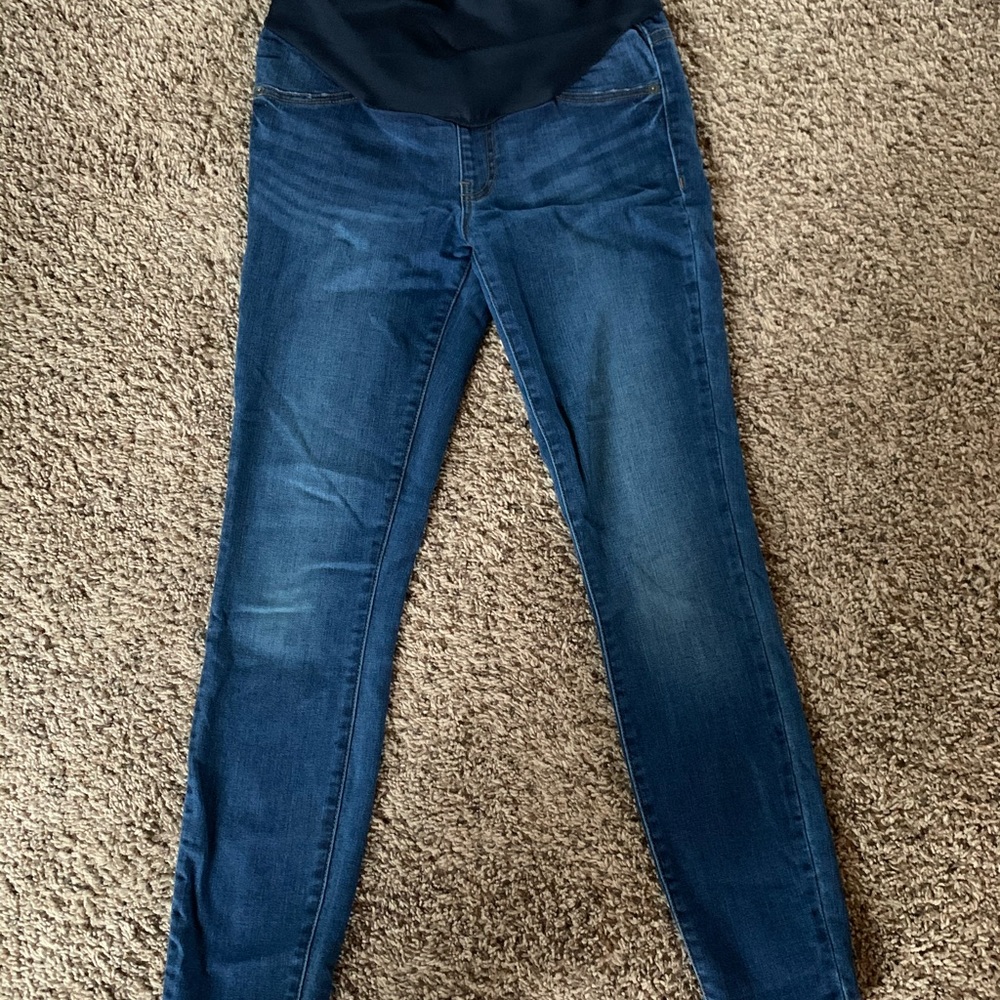 Stitch Fix maternity jeans